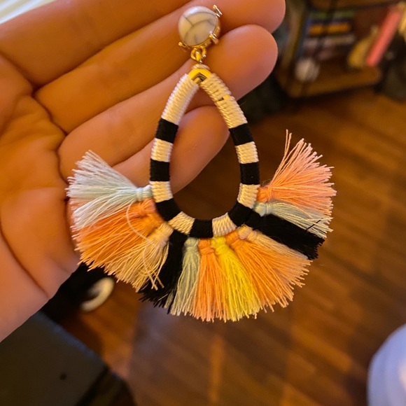 Bauble bar earrings - Picture 4 of 4